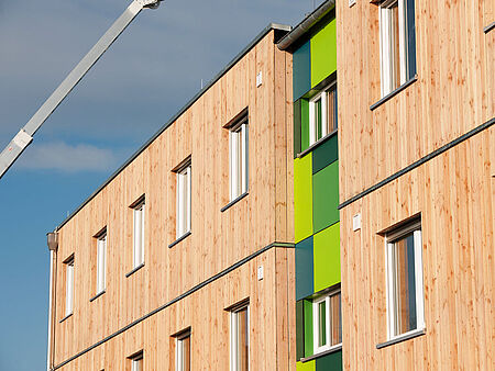 Kostengünstige Wohnprojekte sind effektiv in der Holzbauweise umsetzbar - ZimmerMeisterHaus